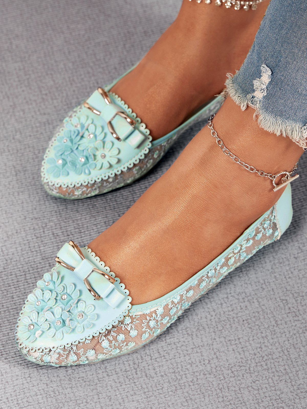 Elegant Applique Bowknot Decor Lace Split Joint Flat Shoes