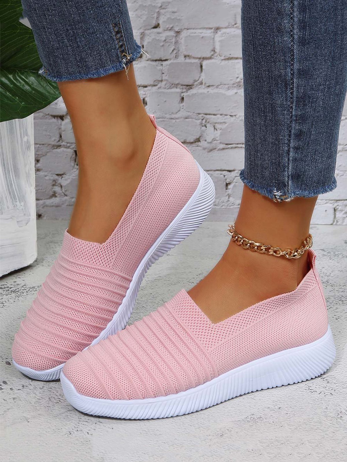 Plus Size Breathable Slip On Sports Sneakers