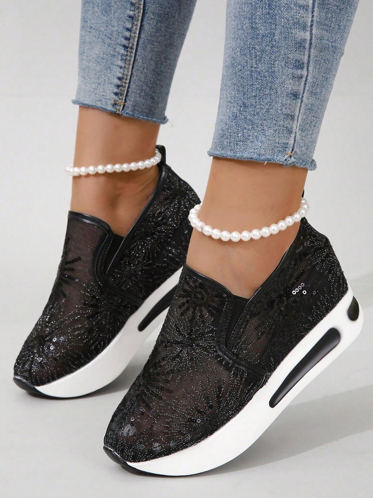Women Sequin Flower Decor Breathable Slip On Wedge Sneakers