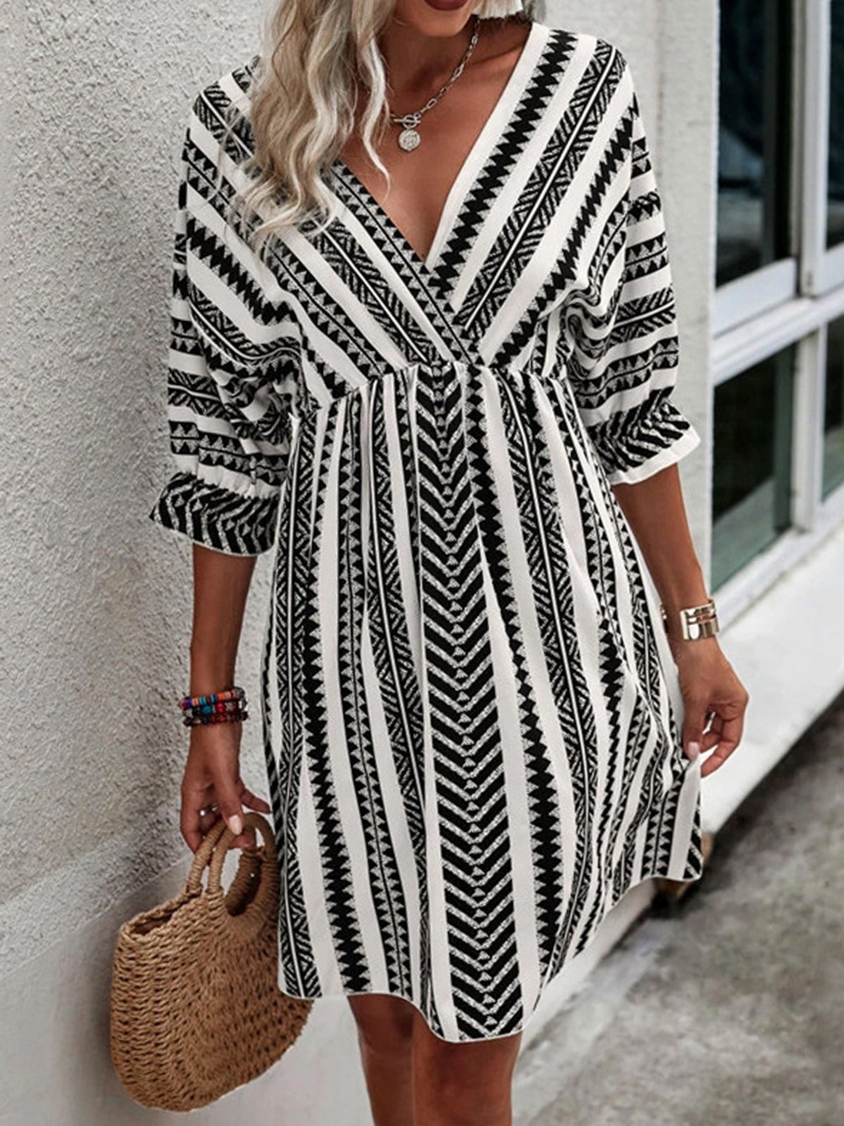 Summer Vacation Abstract Striped Loose Casual Belt Shirt Dress