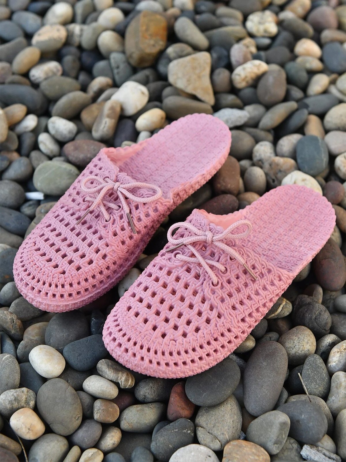 Women Lace Up Hollow Out Waterproof Beach Mules