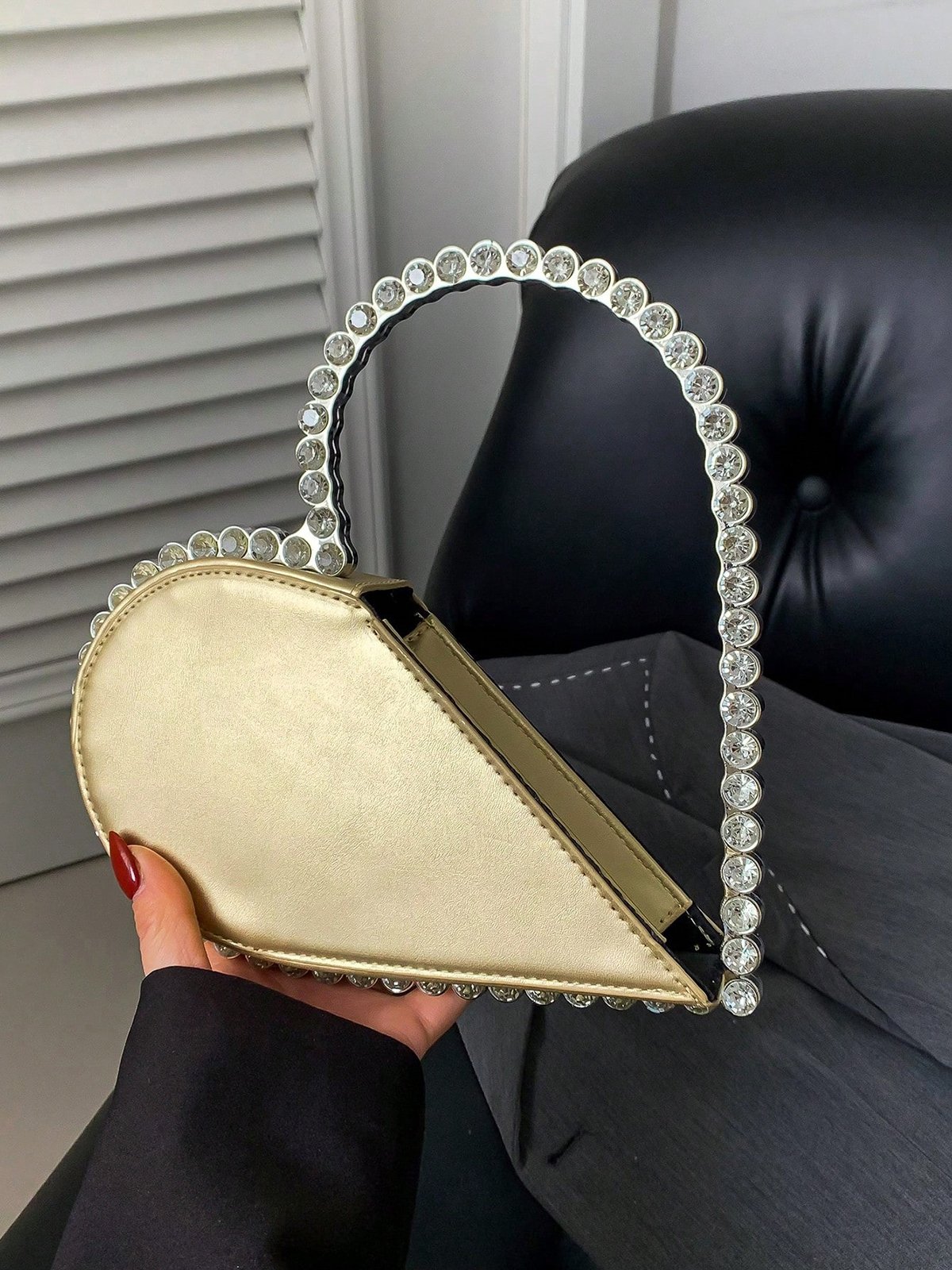 Banquet Party Heart Shaped Diamond Leather Ladies Clutch Elegant